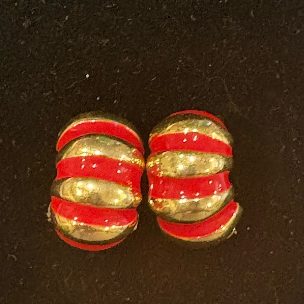 VTG Kenneth Jay Lane Shrimp Clip Gold and Red Earrings - Picture 1 of 5